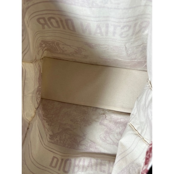 Christian Dior Red and White Tote Bag - Picture 11 of 11